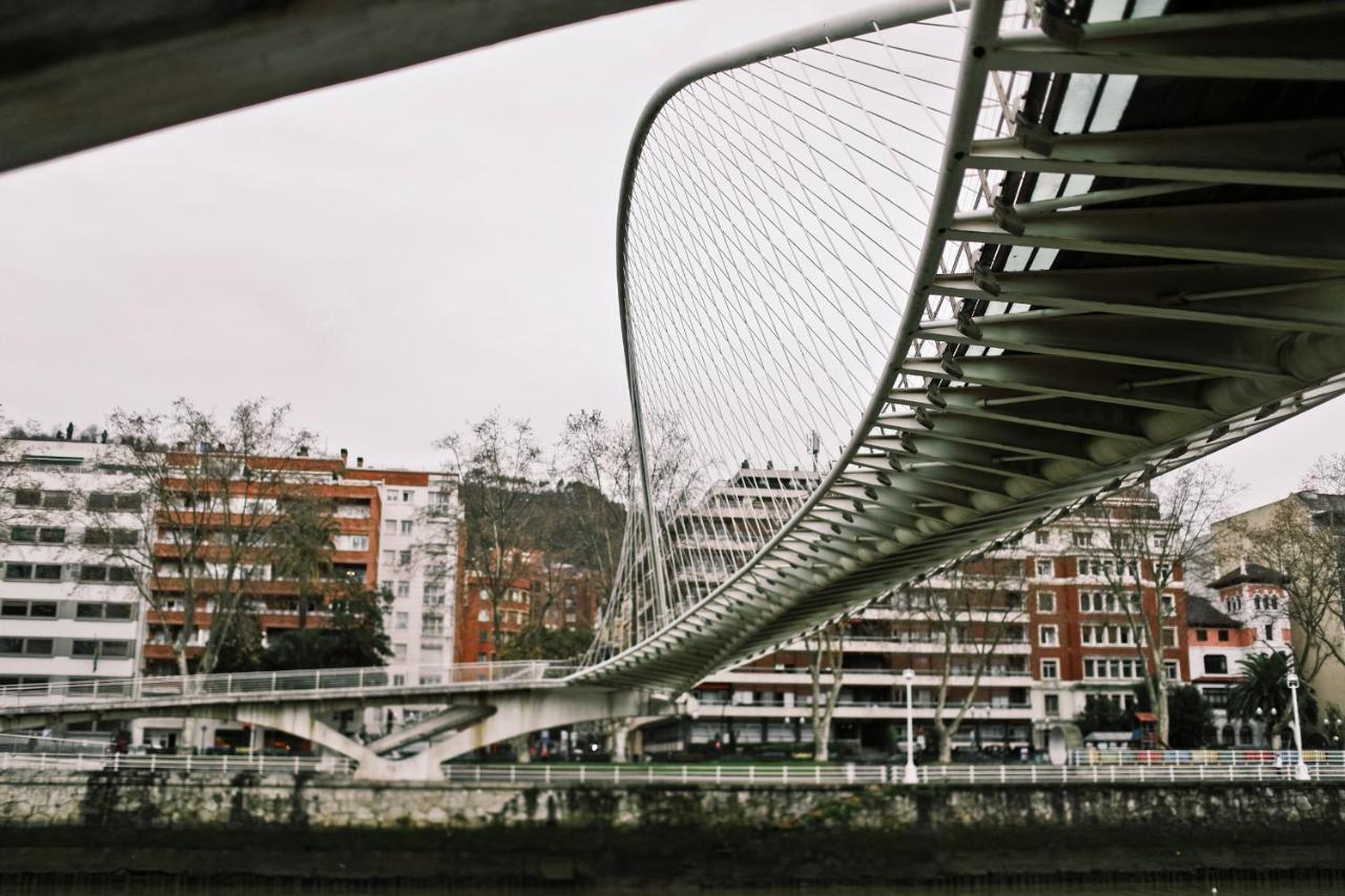 Zubigane Junto A La Ria & Parking Appartamento Bilbao